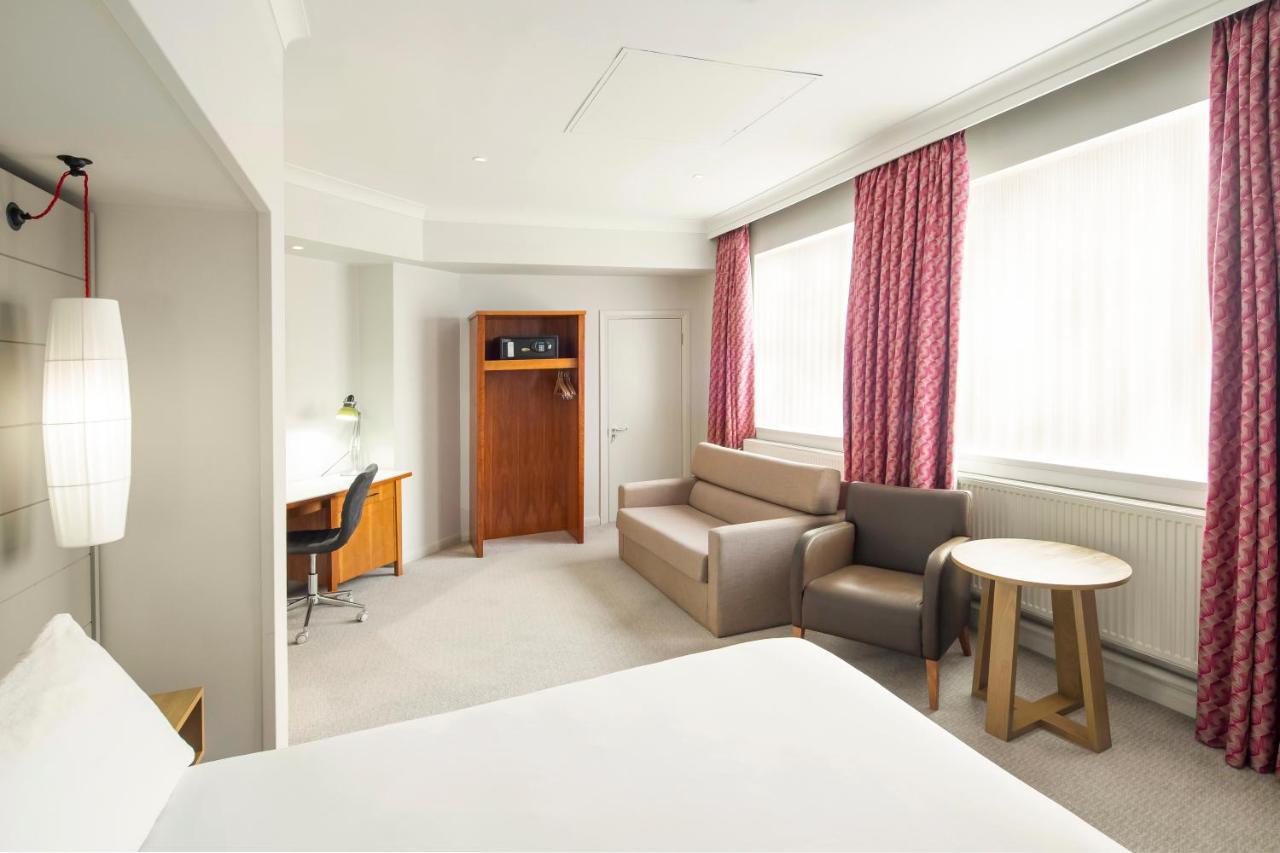 Holiday Inn Peterborough West By Ihg Bagian luar foto