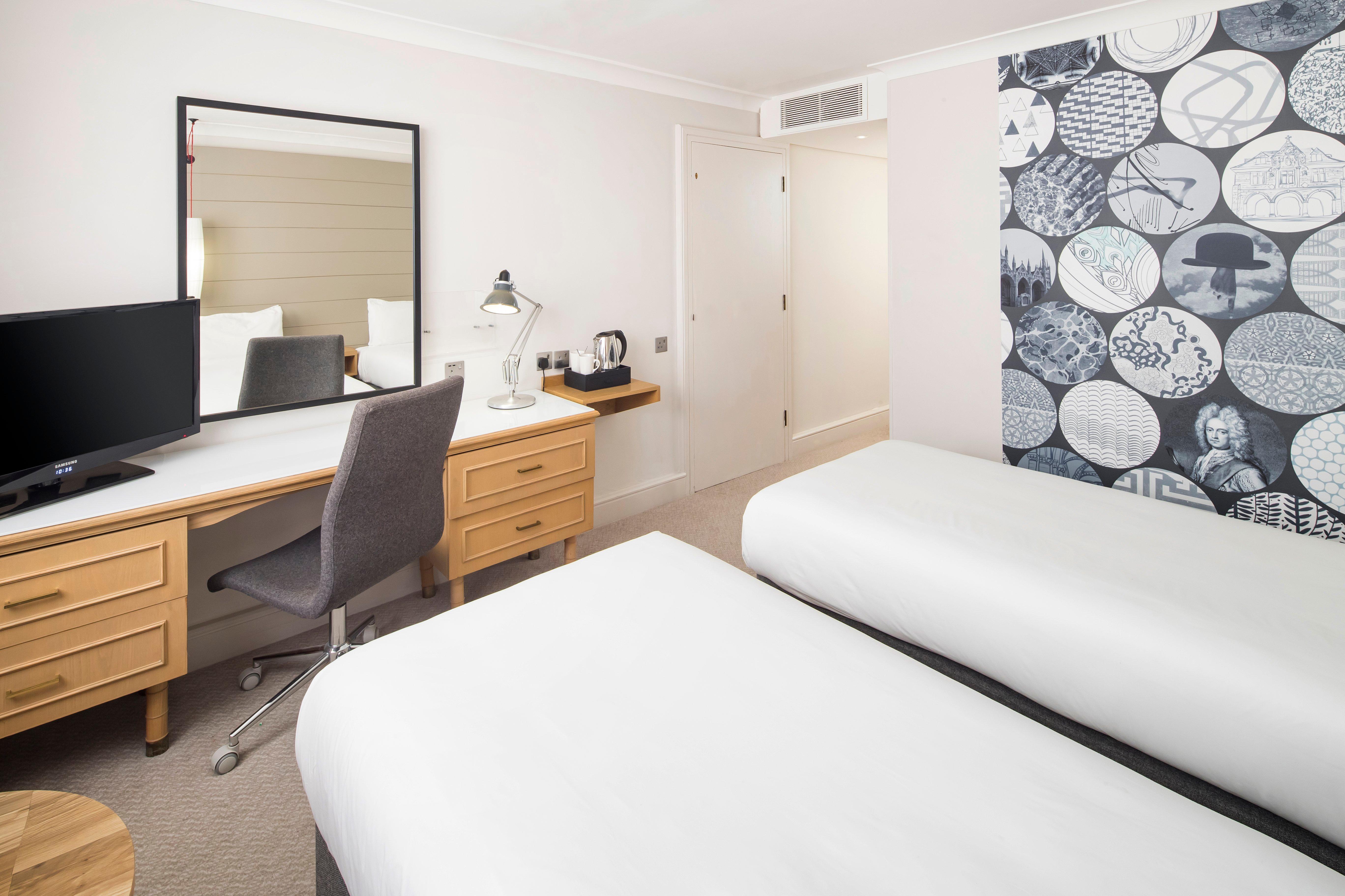 Holiday Inn Peterborough West By Ihg Bagian luar foto