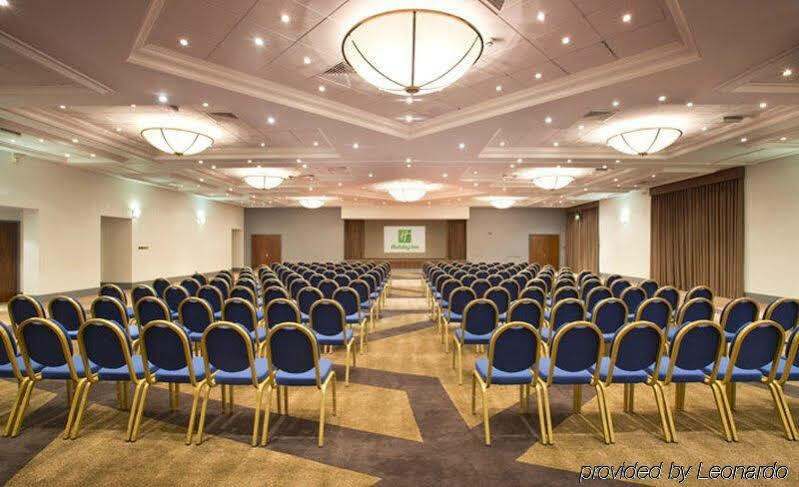Holiday Inn Peterborough West By Ihg Bagian luar foto